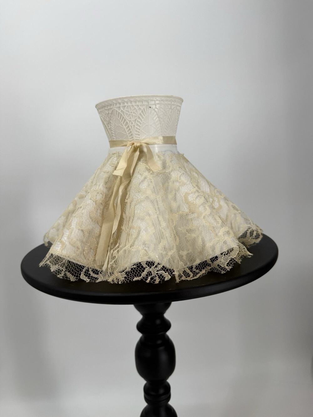Two Vtg Style Ruffled White Lace & Filigree Lampshade Cottagecore Shabby Chic